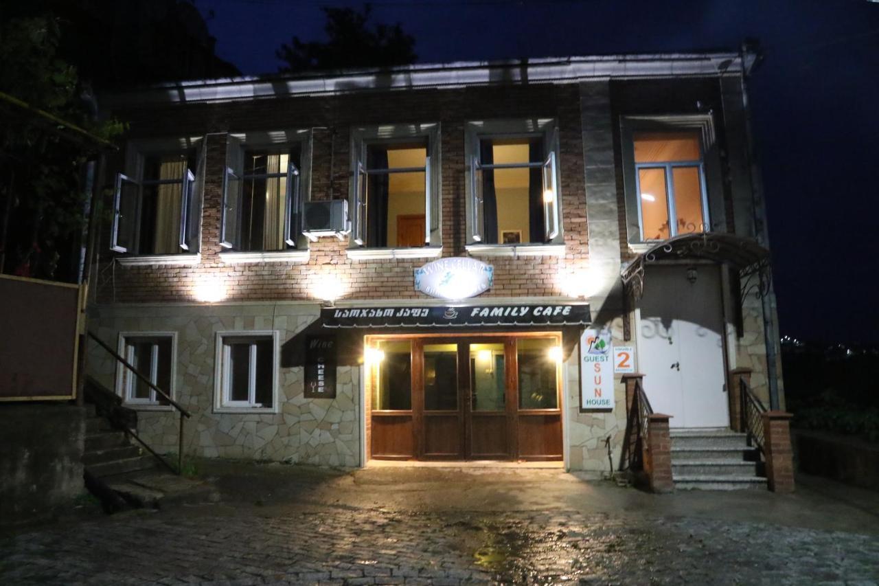 Sun Guest House Kutaisi Exterior photo